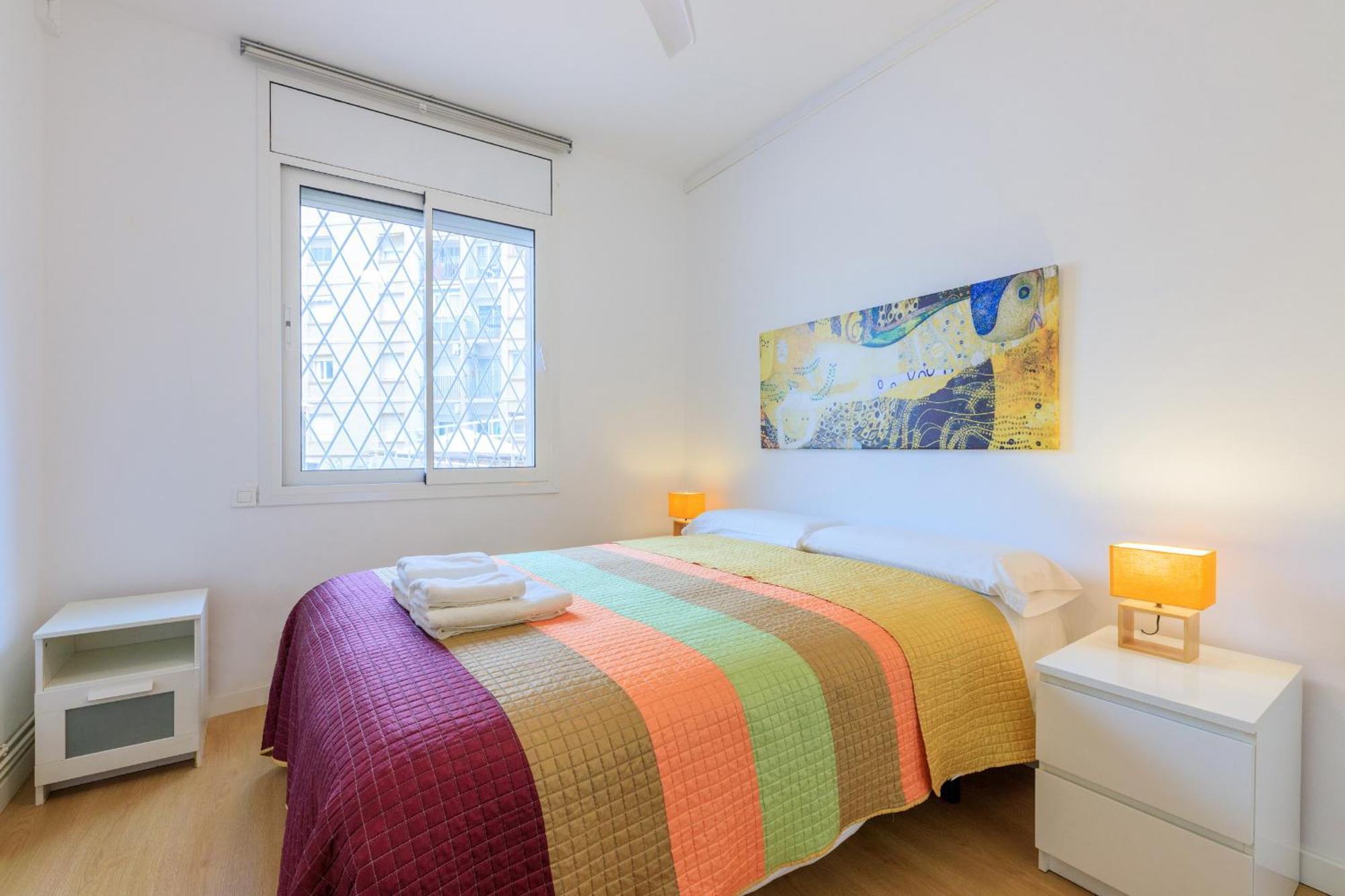 Apartment Aparteasy - Private Terrace, 3 Bedrooms, Eixample *