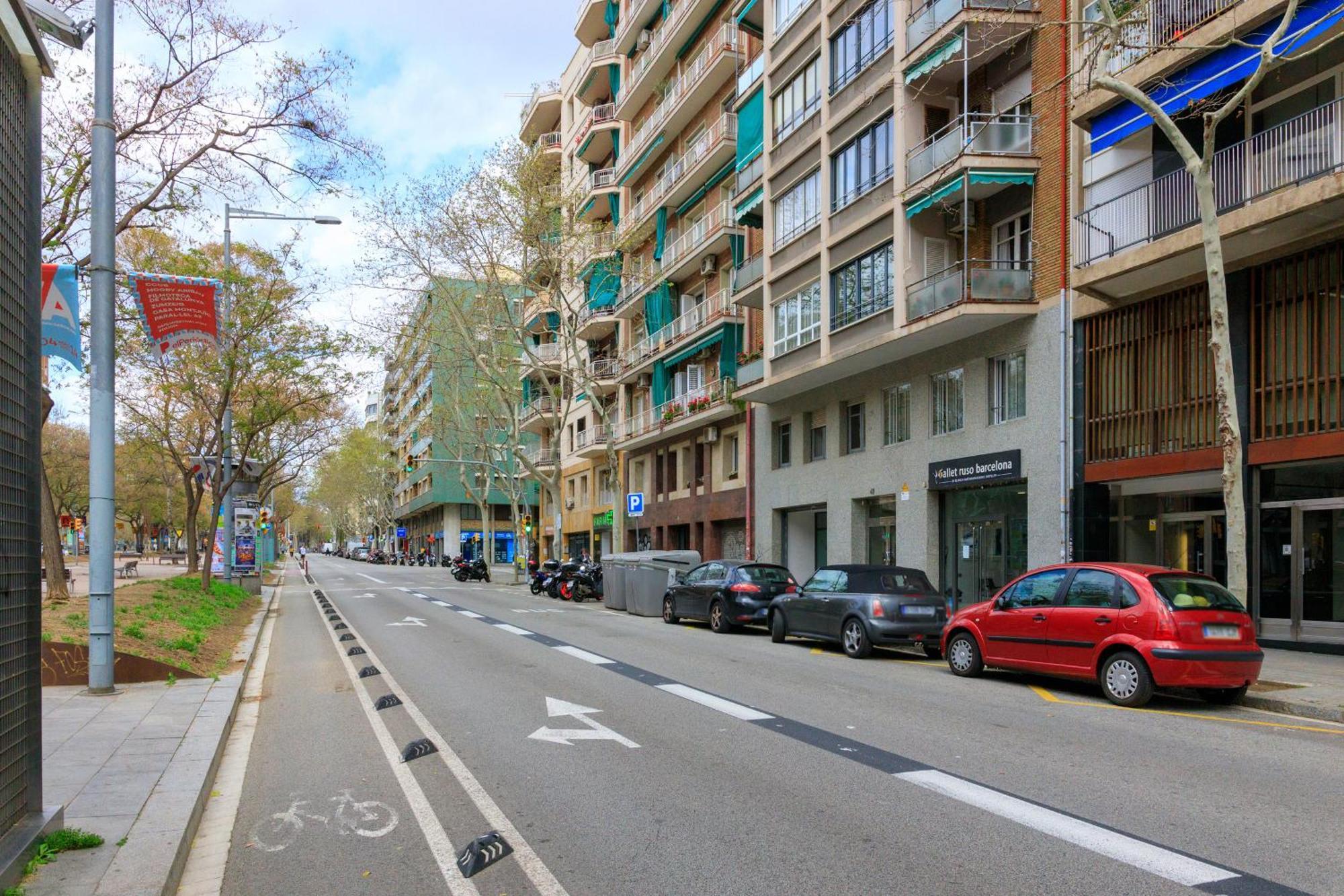 Apartment Aparteasy - Private Terrace, 3 Bedrooms, Eixample